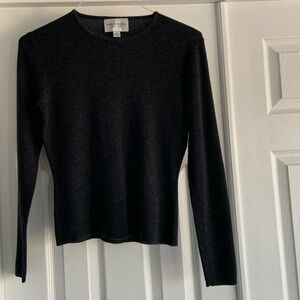 Emanuel Ungaro long sleeve sweater size small